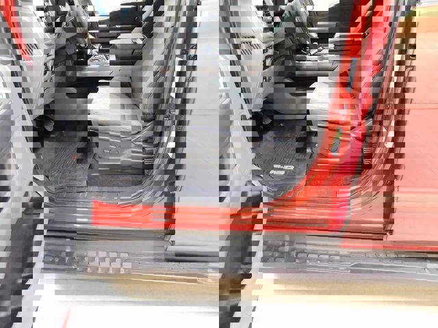 Used 2023 Ford F150 Lightning XLT image 22