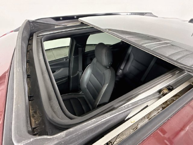 Used 2023 Chevrolet TrailBlazer RS w/ Sun and Liftgate Package FWD image 21