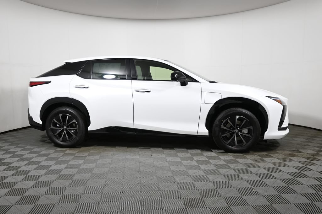 New 2026 Lexus RZ 450e AWD w/ Technology Package image 8