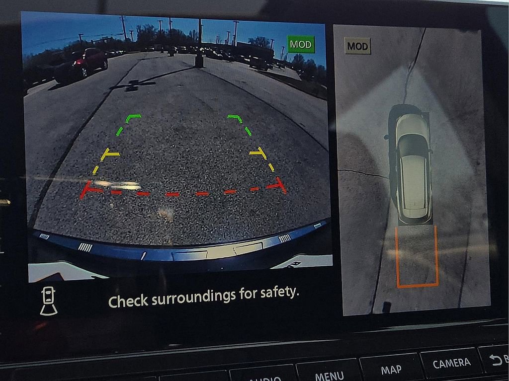 Used 2023 Nissan Rogue SL w/ SL Premium Package image 15