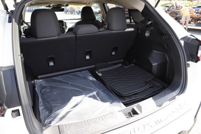 Certified 2025 Subaru Crosstrek 2.5i Premium AWD/4WD image 5