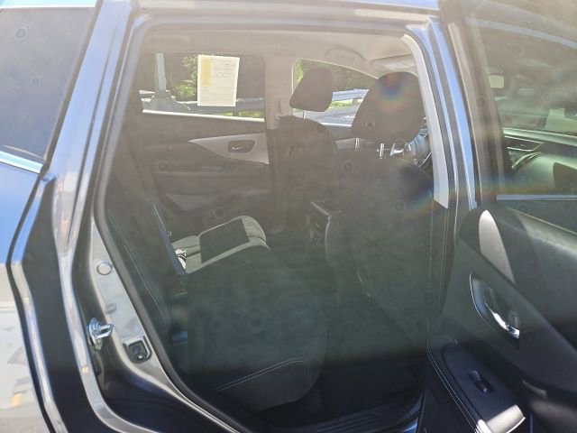 Used 2020 Nissan Murano SV image 12