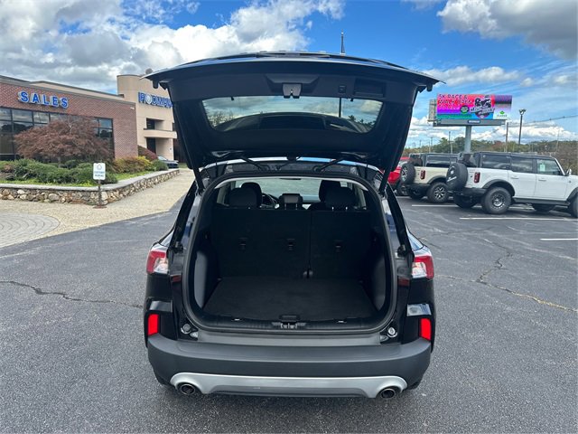 Used 2022 Ford Escape SE w/ Convenience Package image 11