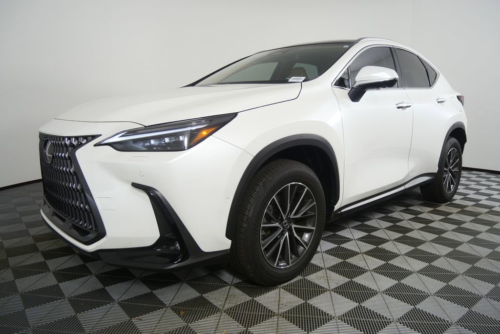 Used 2024 Lexus NX 300h AWD w/ Luxury Package image 8