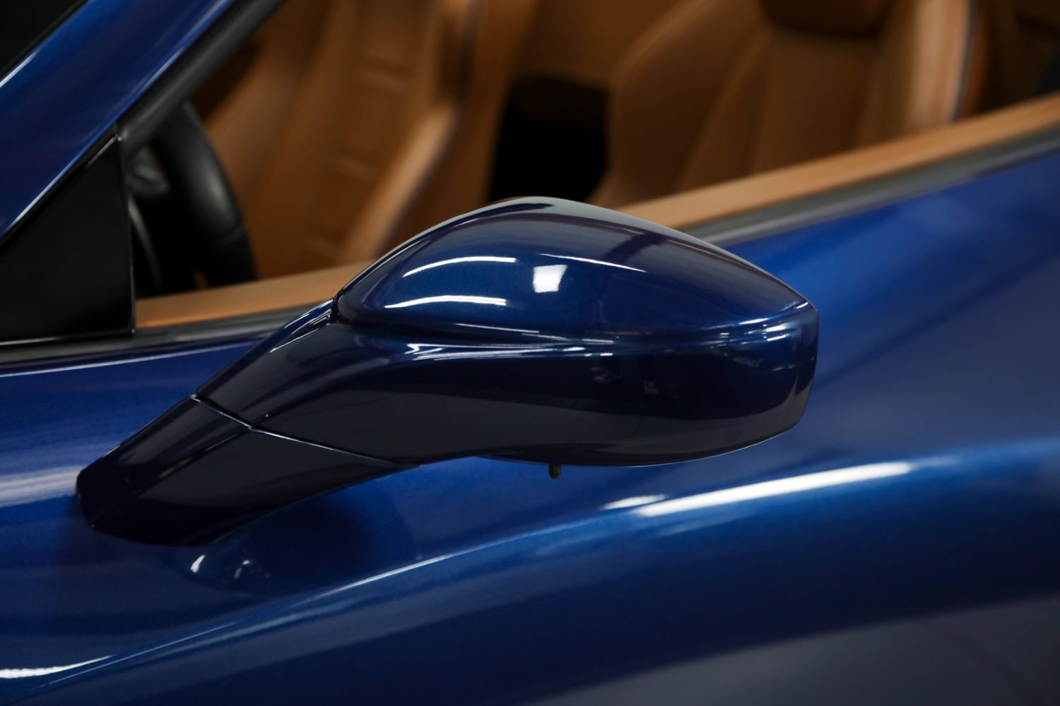 Used 2015 Ferrari 458 Spider RWD image 17