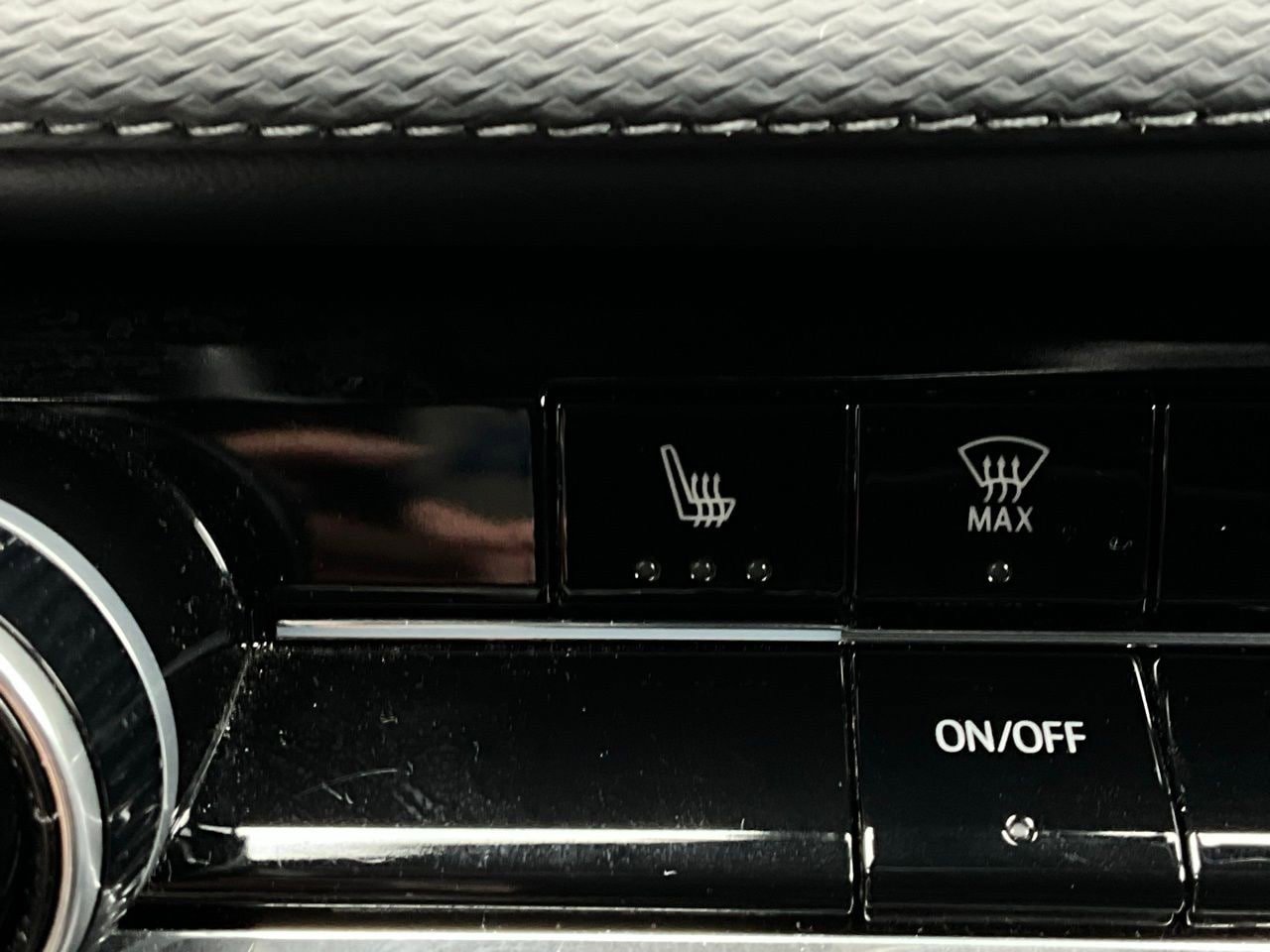 Used 2025 Chevrolet Equinox LT FWD image 25