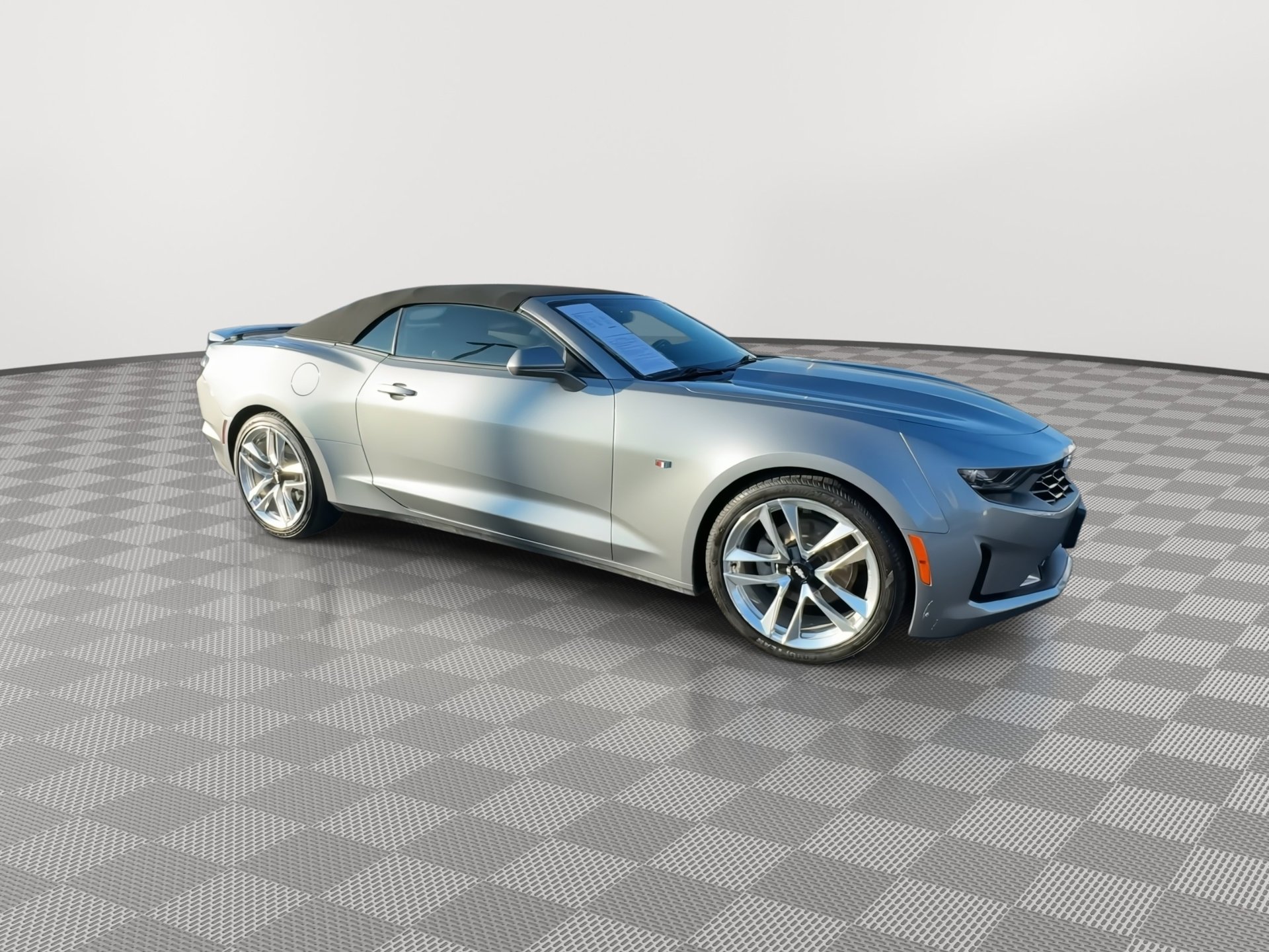 Used 2023 Chevrolet Camaro LT w/ RS Package image 2