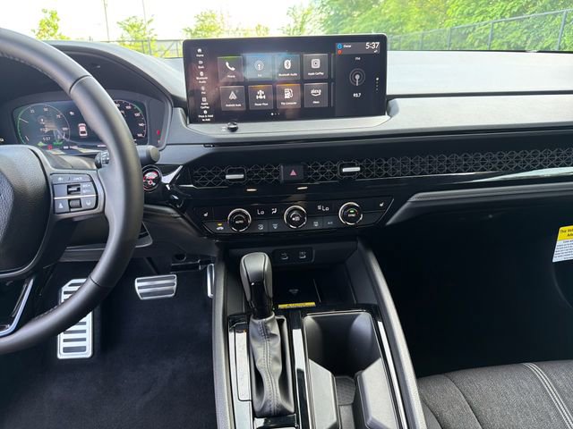 Used 2025 Honda Accord Sport image 20