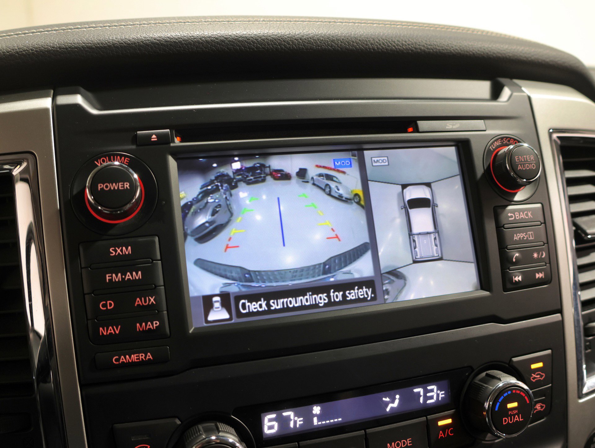 Used 2017 Nissan Titan PRO-4X w/ Pro-4x Convenience Package image 15