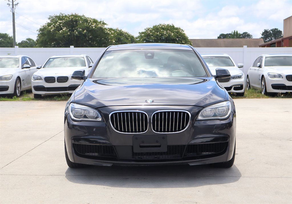 Used 2014 BMW 750Li RWD image 2