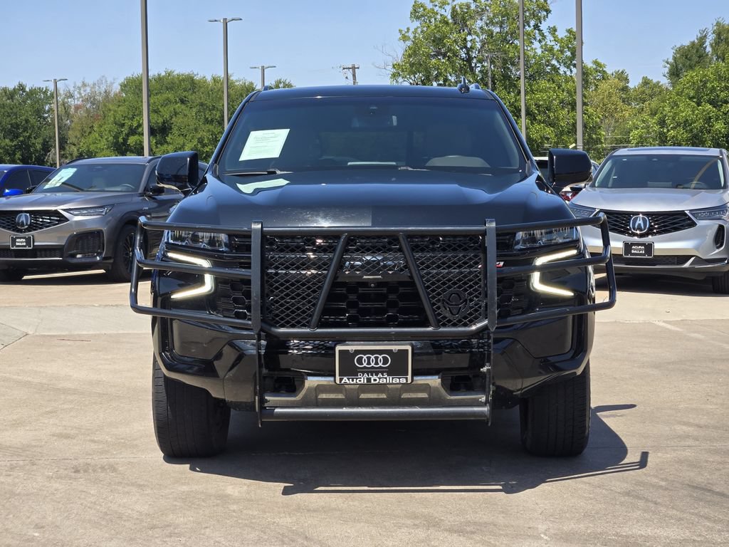 Used 2023 Chevrolet Tahoe Z71 w/ Luxury Package AWD/4WD image 4