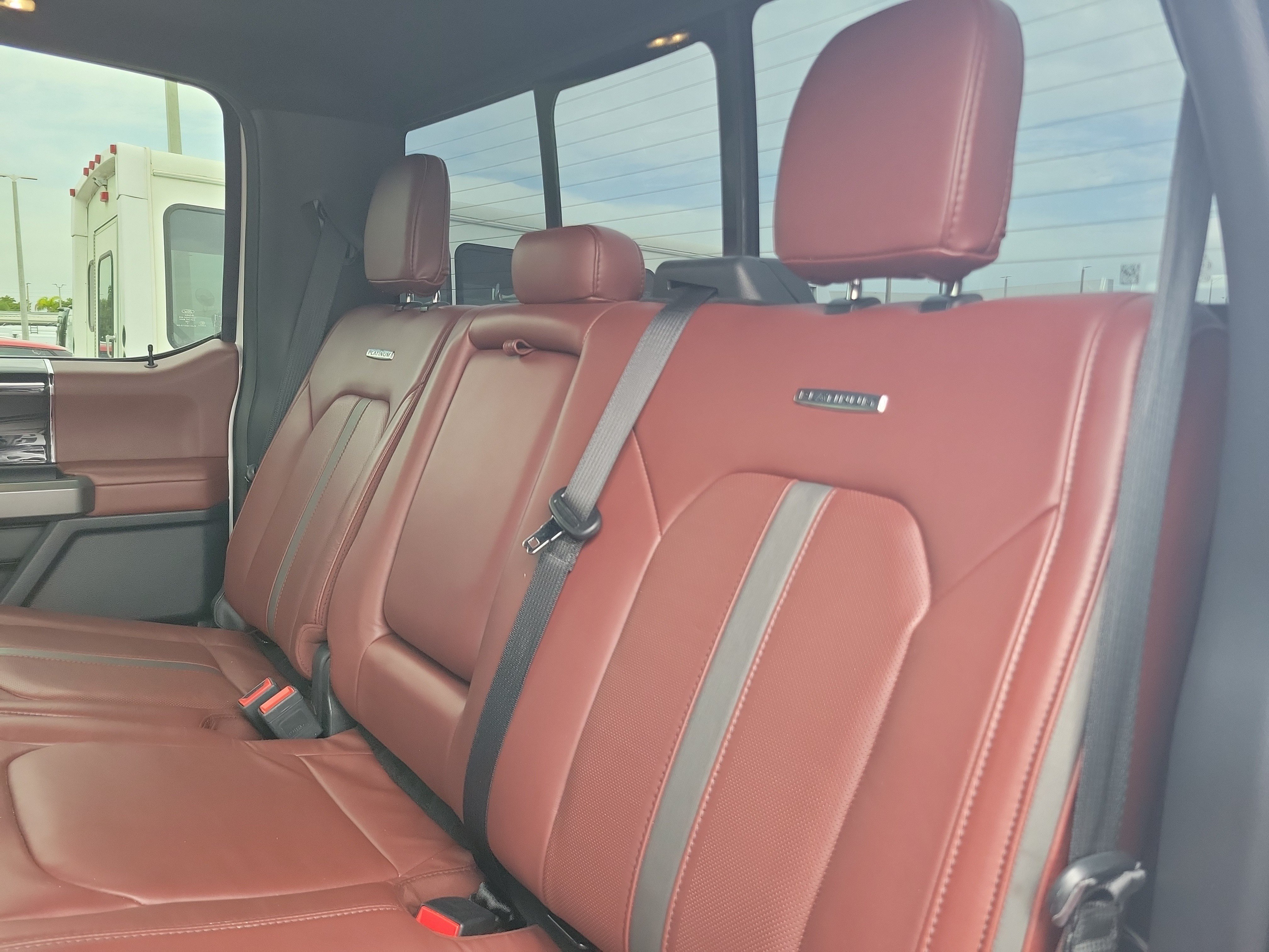 Used 2022 Ford F350 Platinum AWD/4WD image 13