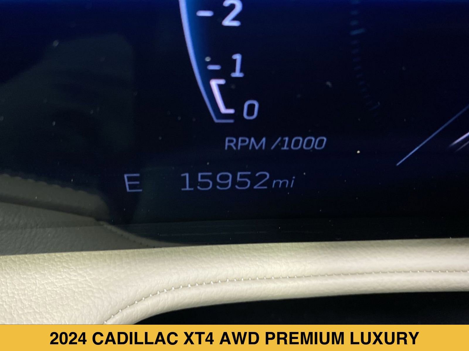 Certified 2024 Cadillac XT4 Premium Luxury w/ Active Safety Package AWD/4WD image 4