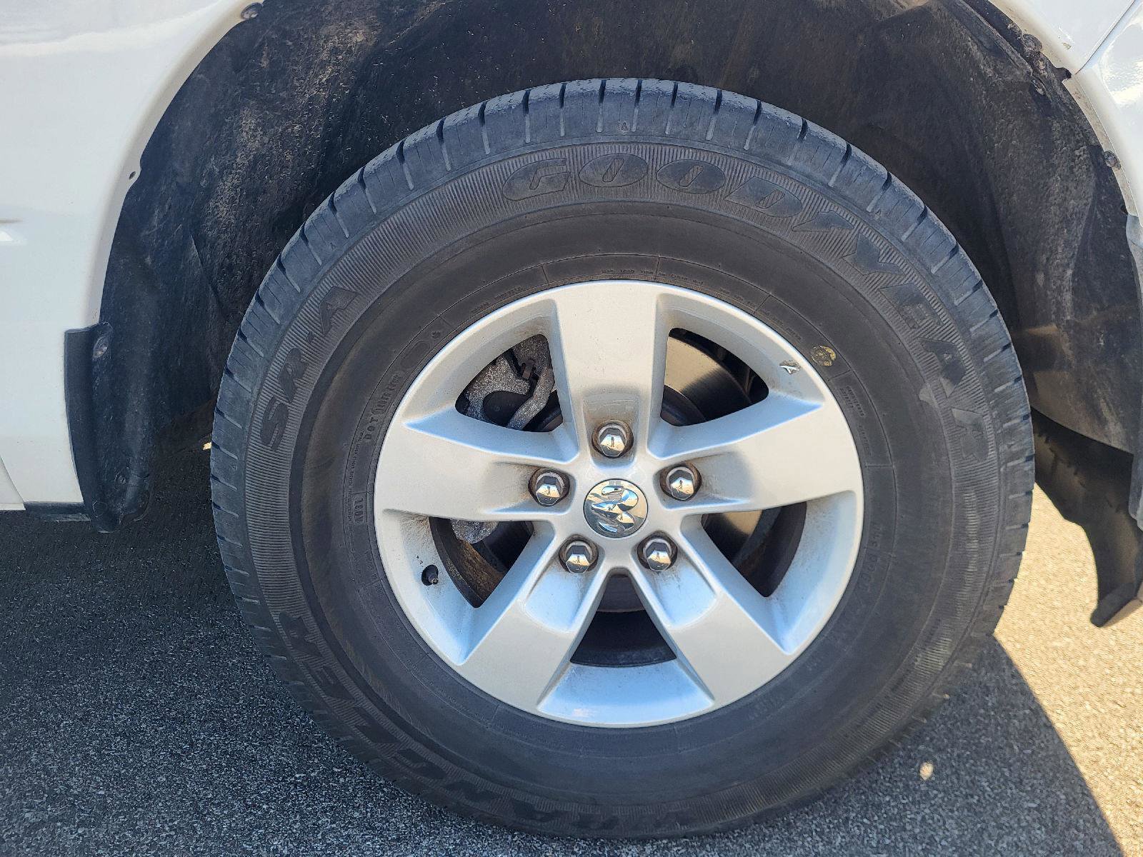 Used 2024 RAM 1500 Classic SLT image 14