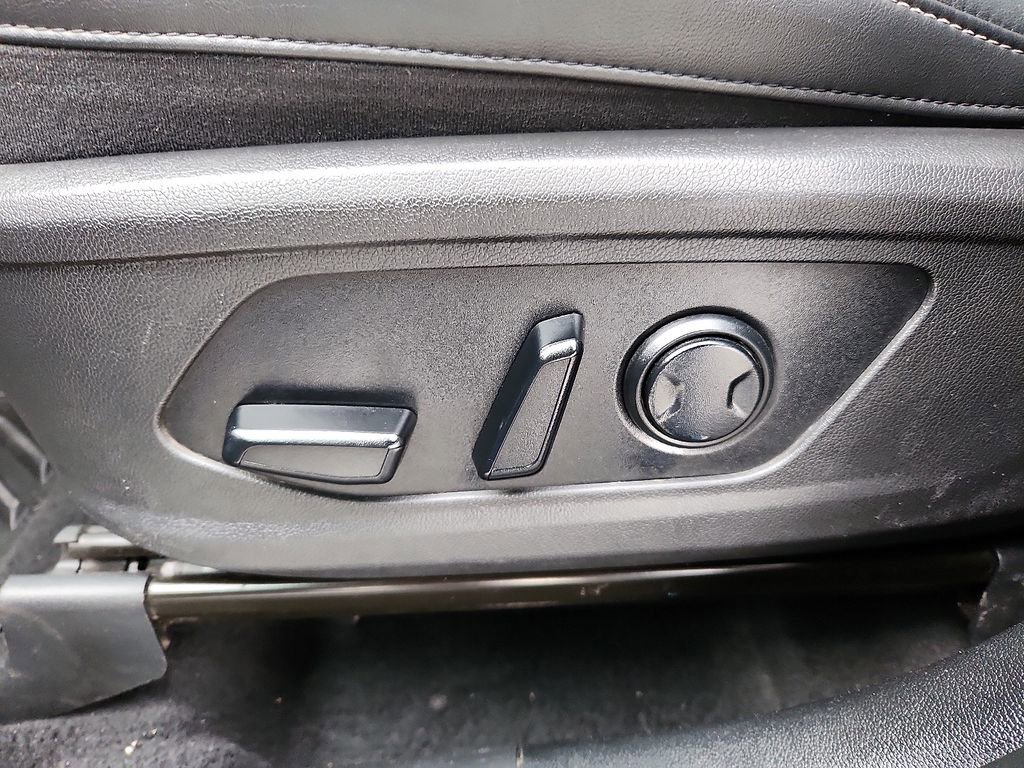 Used 2022 Kia Sorento SX image 18