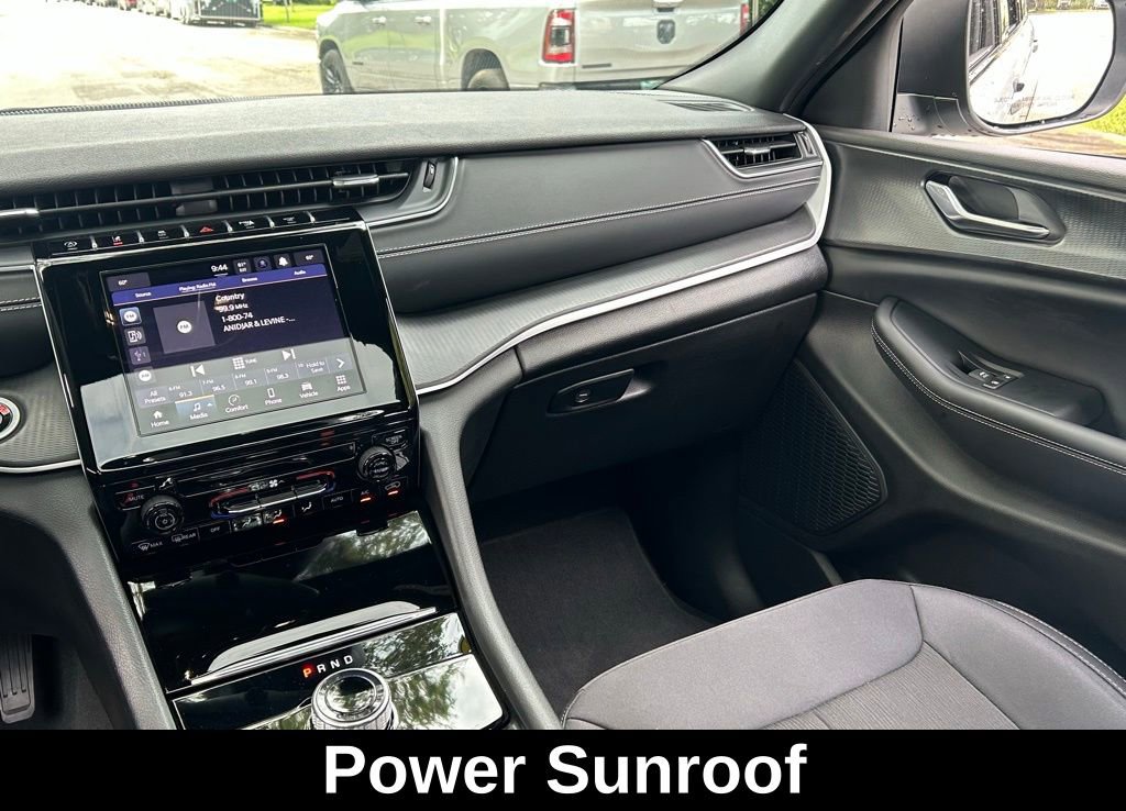 Certified 2024 Jeep Grand Cherokee Laredo X w/ Trailer Tow Package image 14