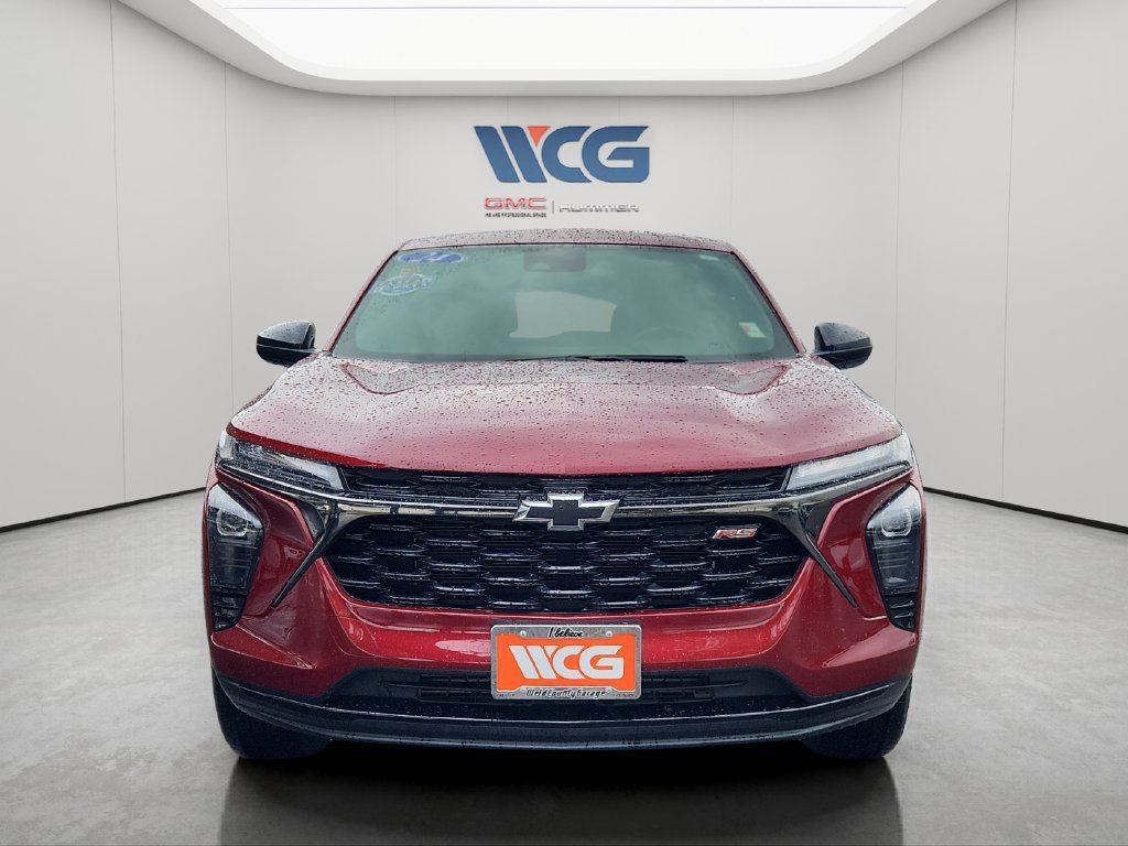 Used 2024 Chevrolet Trax RS FWD image 7