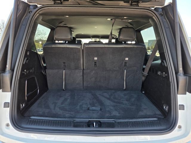 Used 2024 Jeep Wagoneer Series II w/ Flexible Seating Group image 18