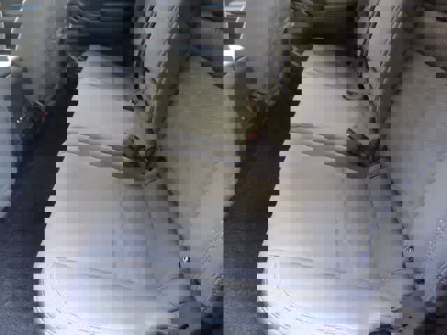 Used 2024 Nissan Frontier SV w/ Technology Package image 8