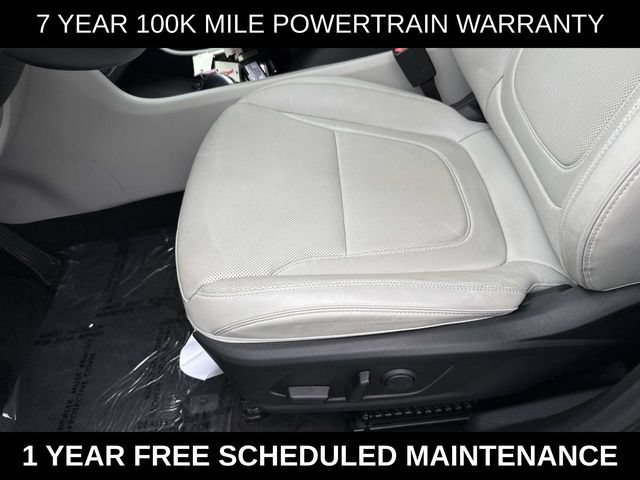 Used 2025 Hyundai Tucson Limited FWD image 15