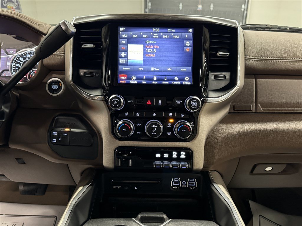 Used 2019 RAM 2500 Laramie AWD/4WD image 35