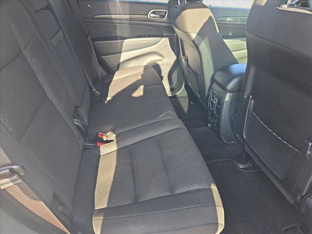 Used 2022 Jeep Grand Cherokee Laredo E w/ Security & Convenience Group AWD/4WD image 20