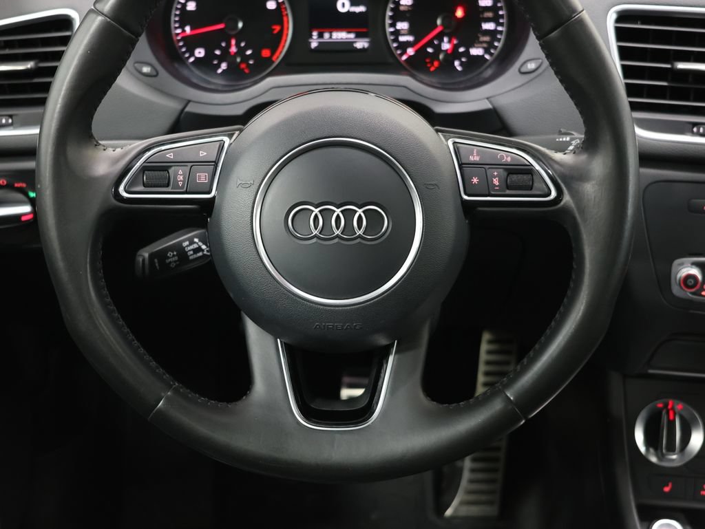 Used 2015 Audi Q3 2.0T Premium Plus AWD/4WD image 17