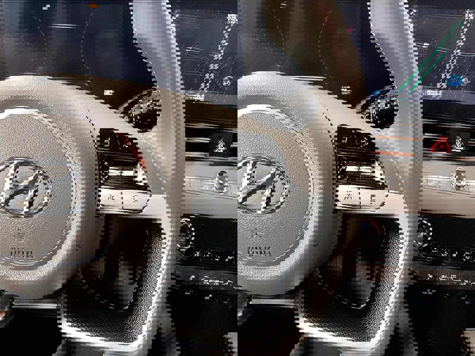 Used 2023 Hyundai Elantra SEL w/ Convenience Package image 23