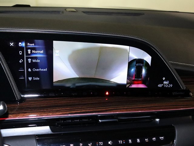 Used 2023 Cadillac Escalade ESV Premium Luxury image 22