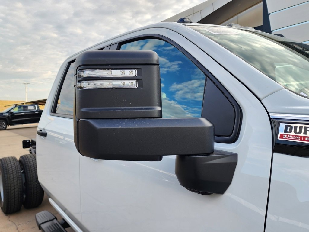 New 2026 GMC Sierra 3500 Pro w/ Convenience Package image 13