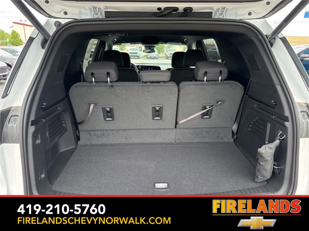 New 2025 Chevrolet Traverse LT w/ Enhanced Driving Package image 39