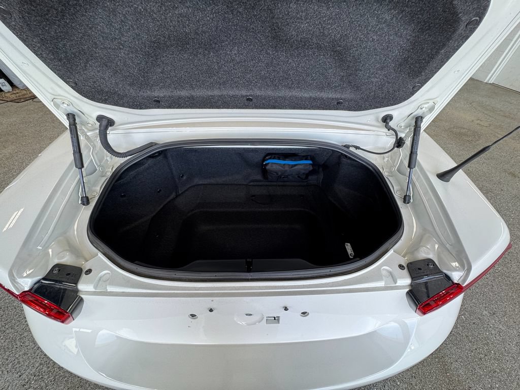 Used 2020 FIAT 124 Spider Classica w/ Technology Group RWD image 17