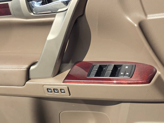 Used 2017 Lexus GX 460 Premium AWD/4WD image 18