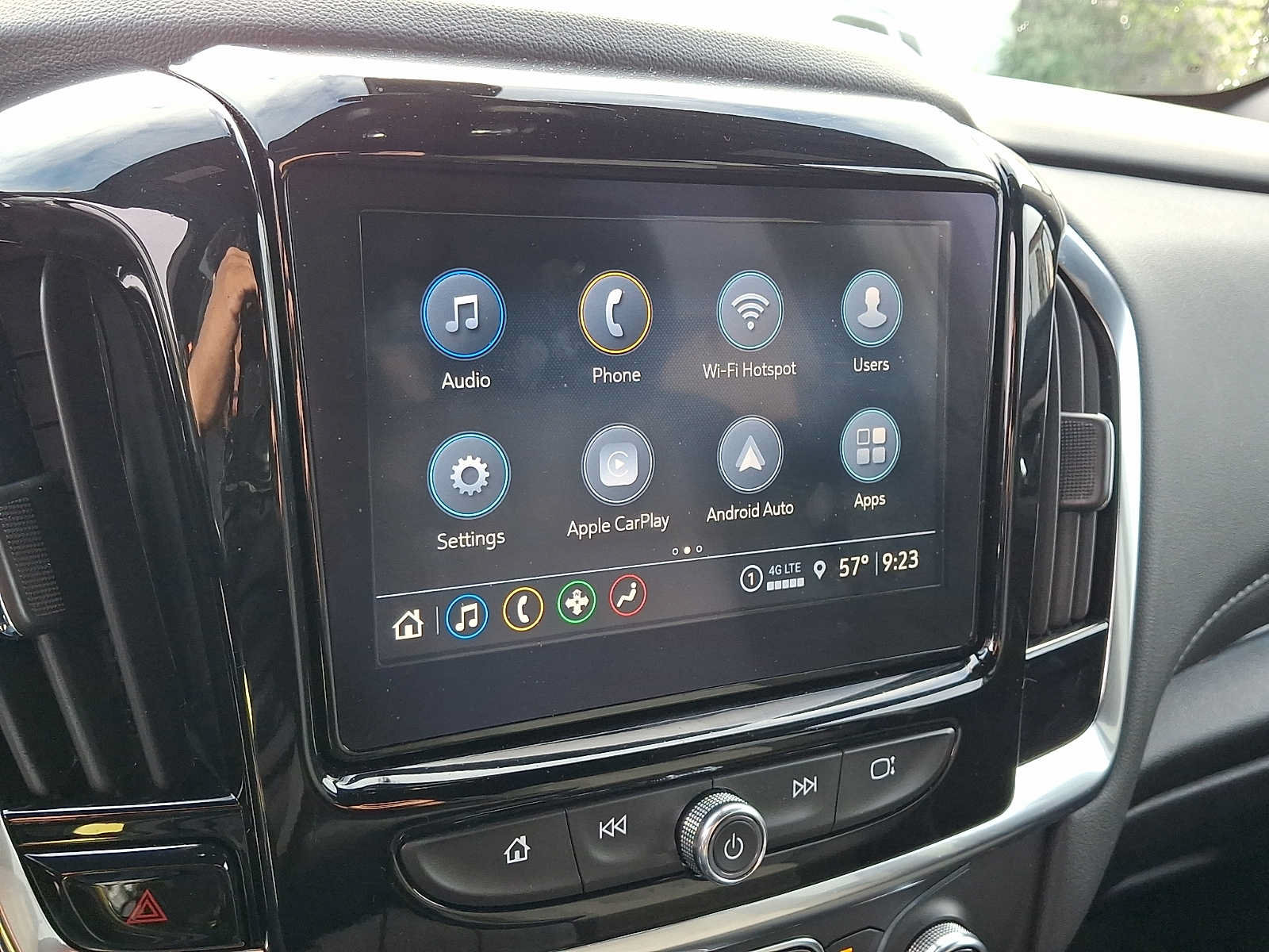 Used 2023 Chevrolet Traverse LT w/ LPO, Floor Liner Package AWD/4WD image 20