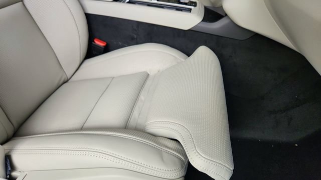 New 2026 Volvo XC90 T8 Ultra w/ Lounge Package AWD/4WD image 40