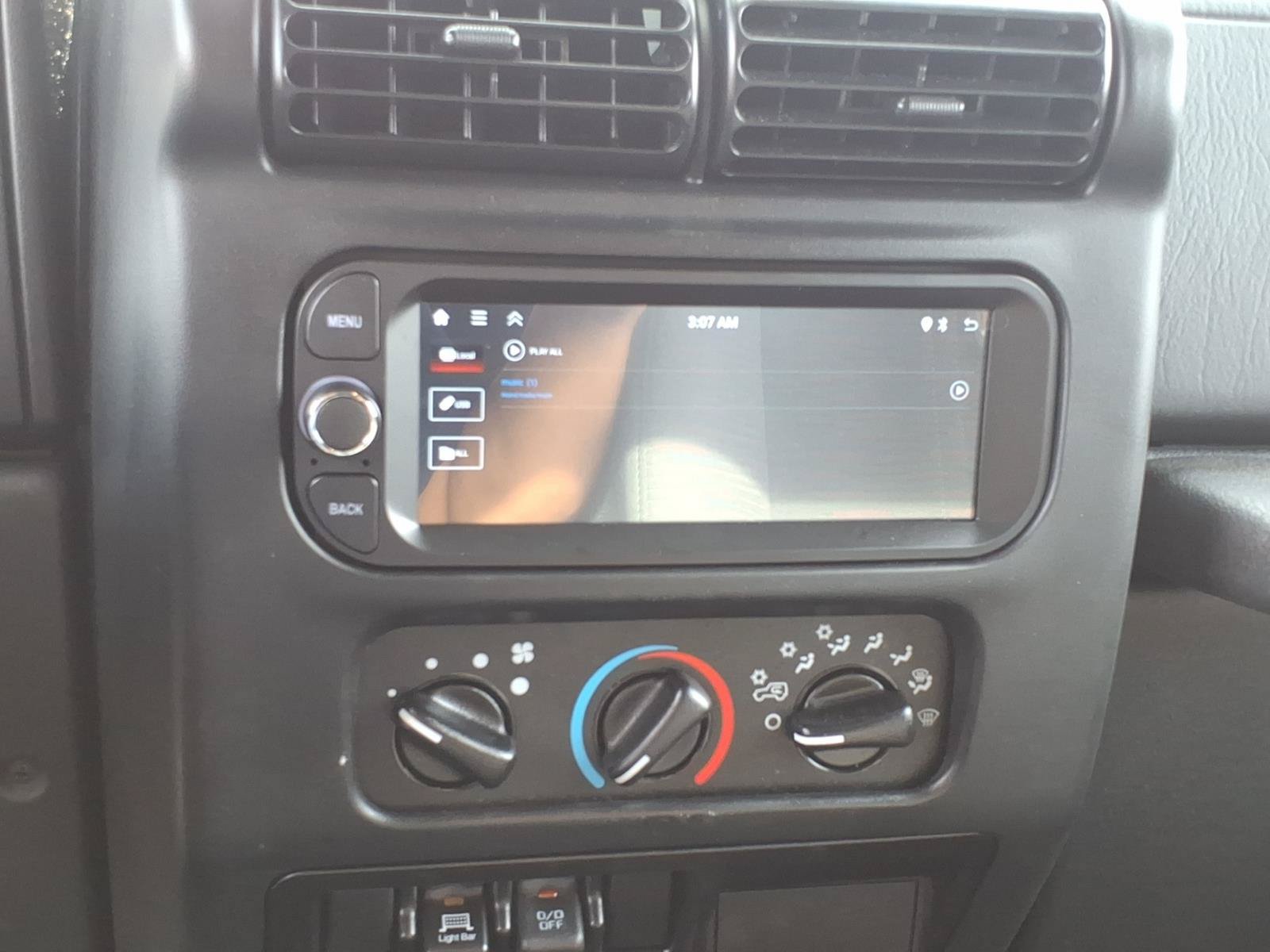 Used 2004 Jeep Wrangler 4WD image 20