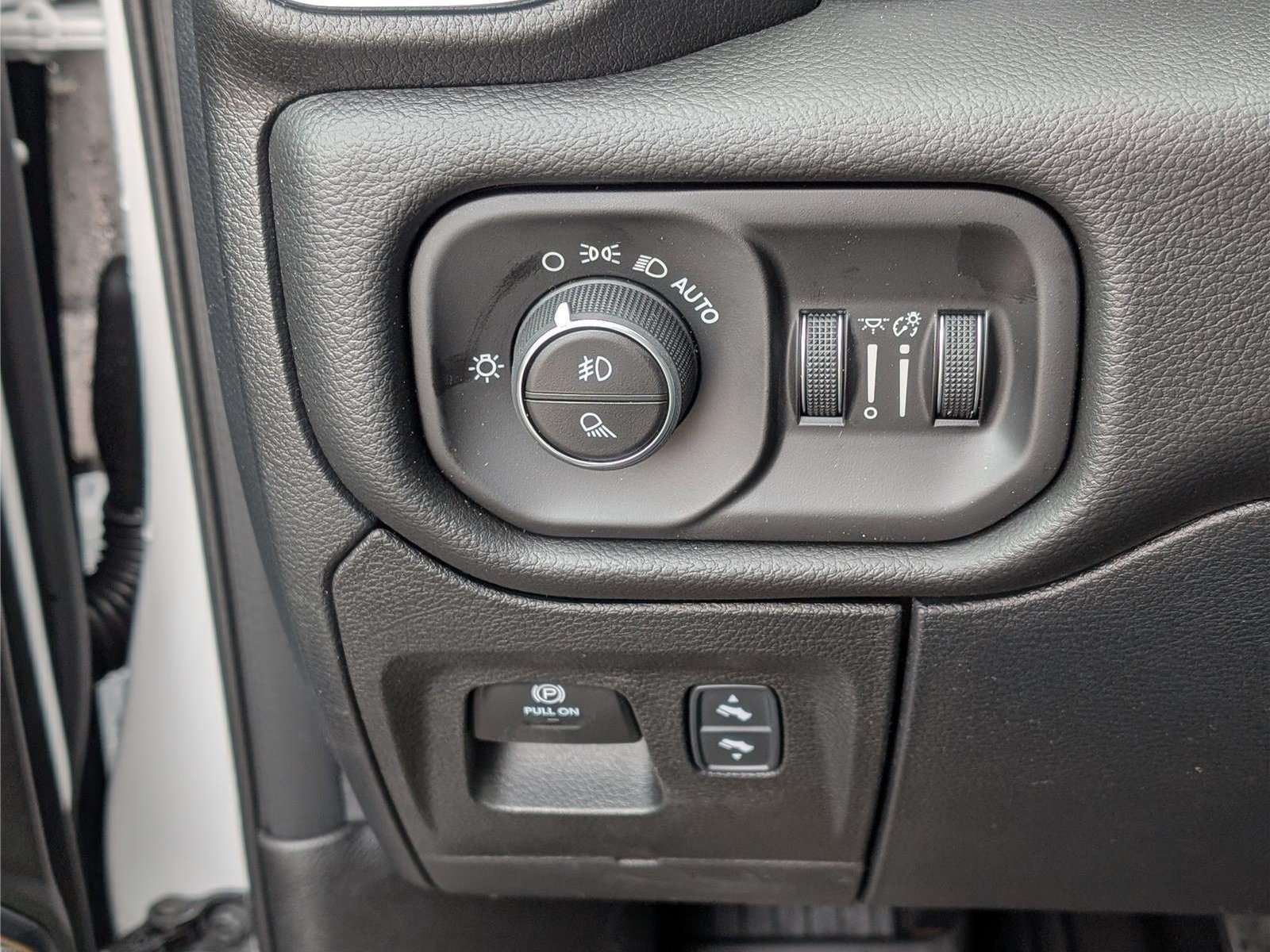 New 2026 RAM 1500 Laramie w/ Night Edition AWD/4WD image 20