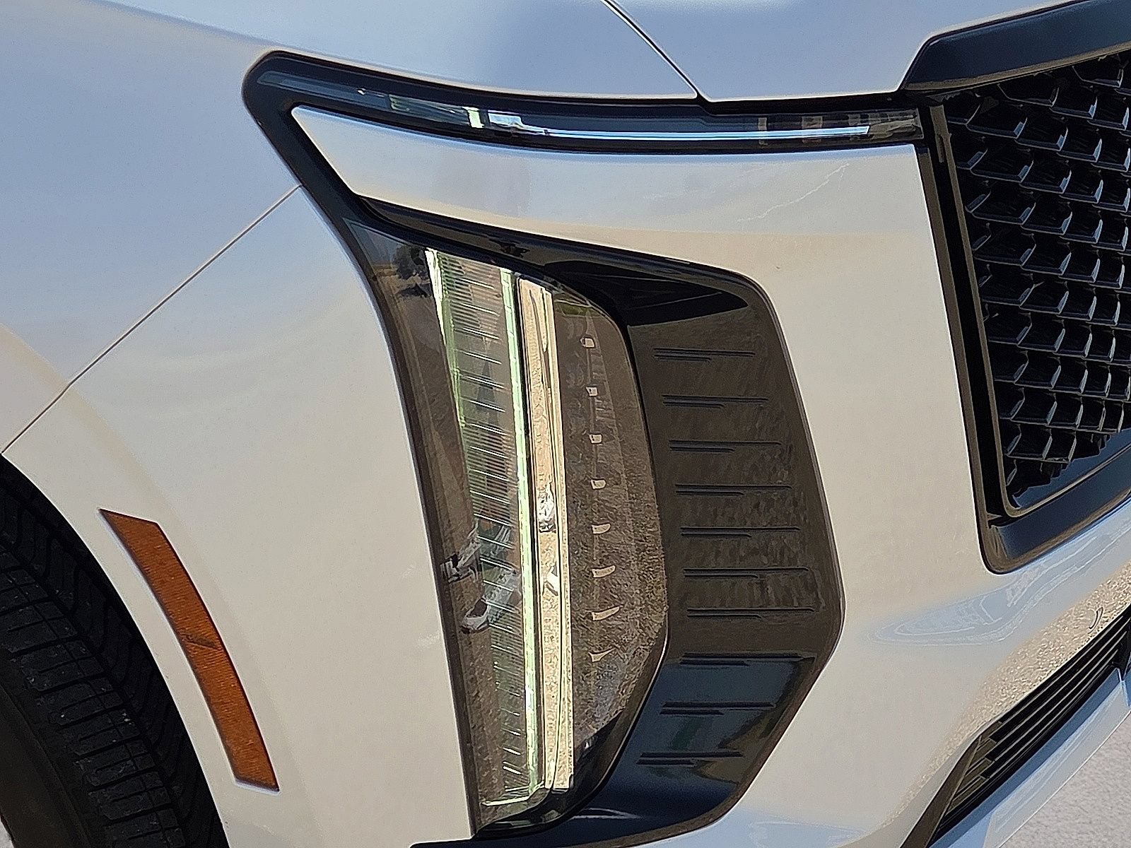 Used 2025 Cadillac Escalade Sport AWD/4WD image 10