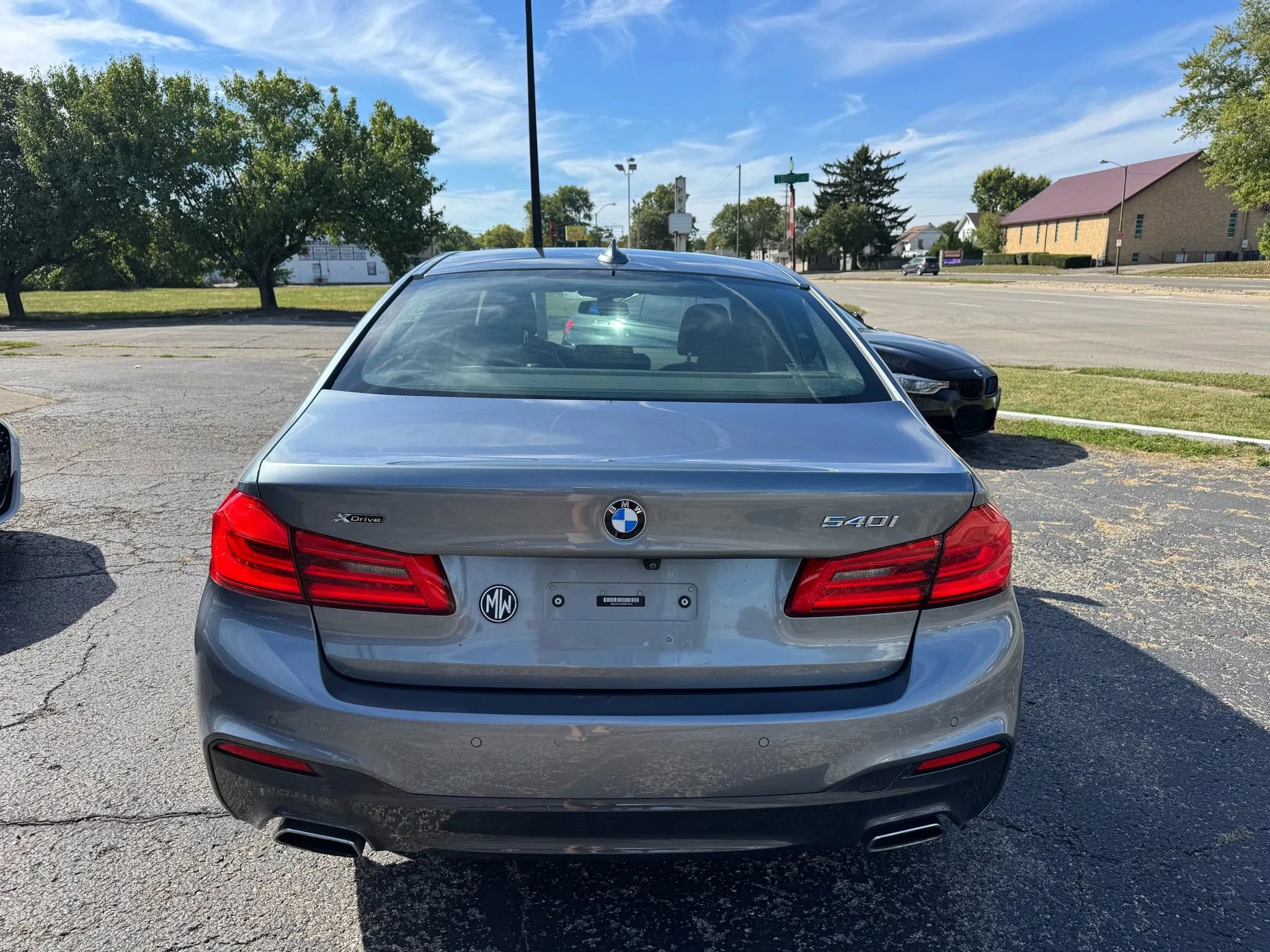 Used 2019 BMW 540i xDrive w/ M Sport Package image 5