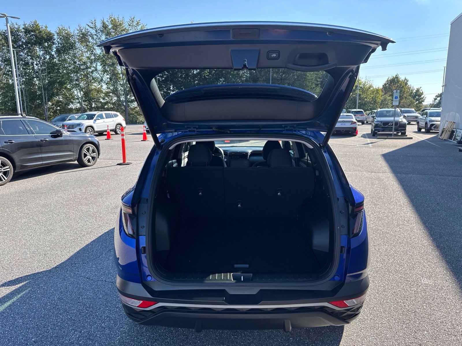 Used 2023 Hyundai Tucson SEL AWD/4WD image 10