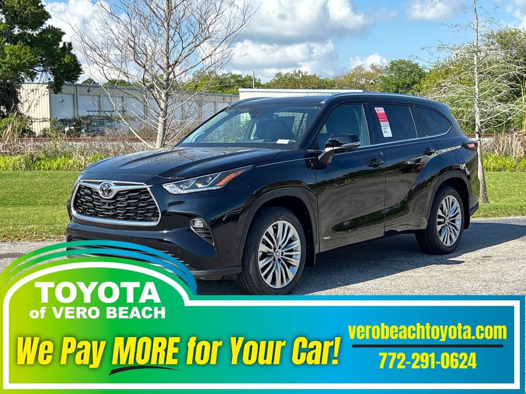 New 2026 Toyota Highlander Platinum image 1