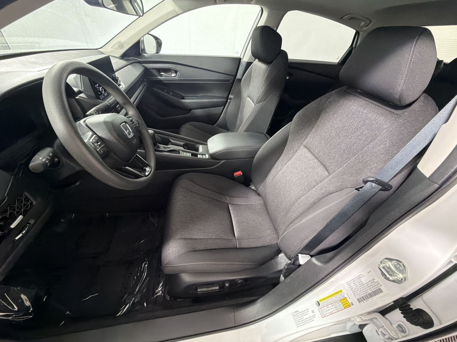 Used 2025 Honda Accord SE image 13