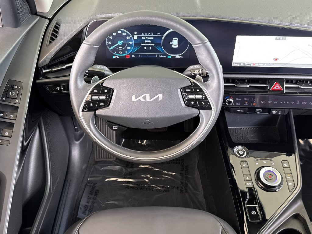 Used 2023 Kia Niro Wind w/ Wind Preserve Package FWD image 13