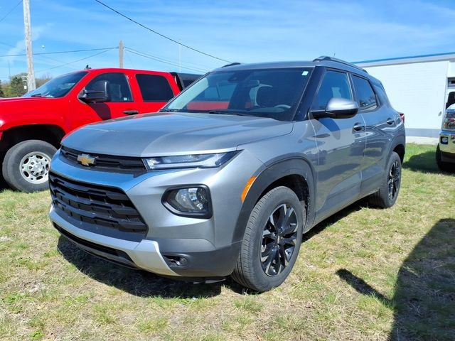 Used 2023 Chevrolet TrailBlazer LT FWD image 3