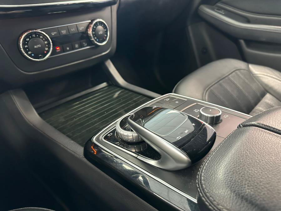 Used 2017 Mercedes-Benz GLS 450 4MATIC image 59