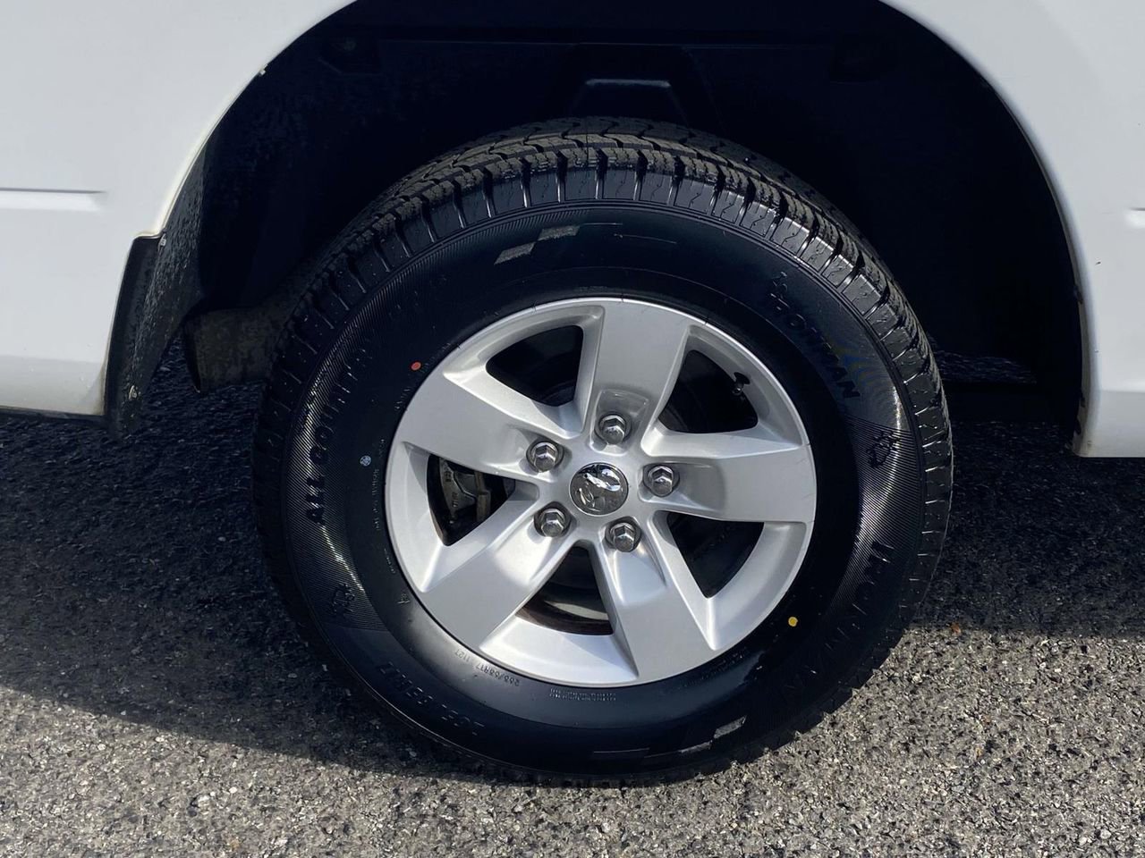 Used 2021 RAM 1500 Tradesman w/ Chrome Plus Package image 7