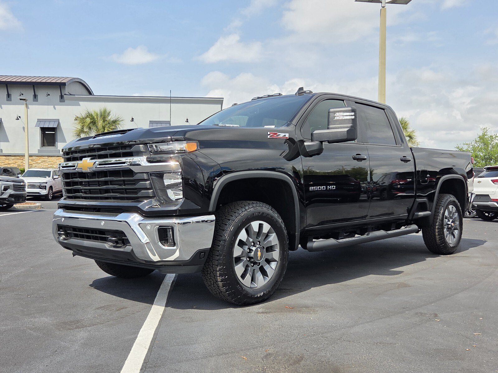 New 2026 Chevrolet Silverado 2500 LT w/ All Star Edition AWD/4WD image 2