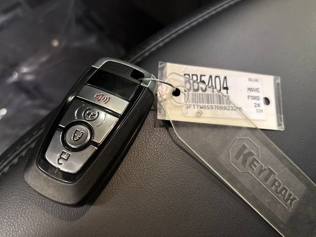 Used 2024 Ford Maverick Lariat w/ Black Appearance Package AWD/4WD image 30