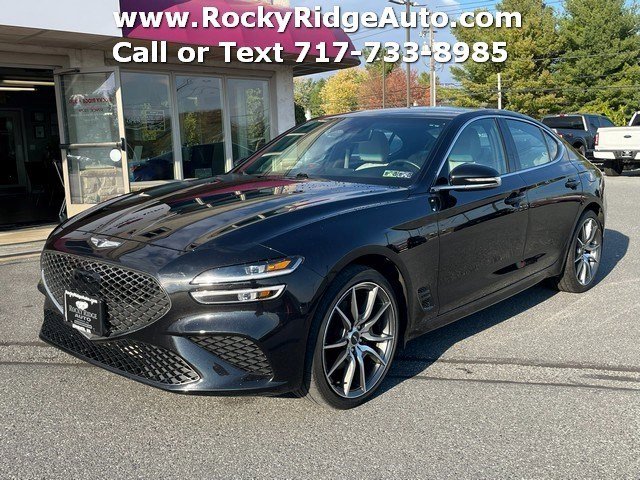 Used 2023 Genesis G70 2.0T image 3