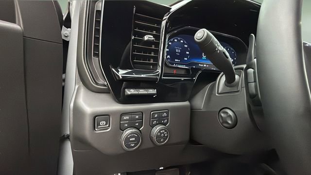 Certified 2025 Chevrolet Silverado 1500 ZR2 w/ Technology Package image 22